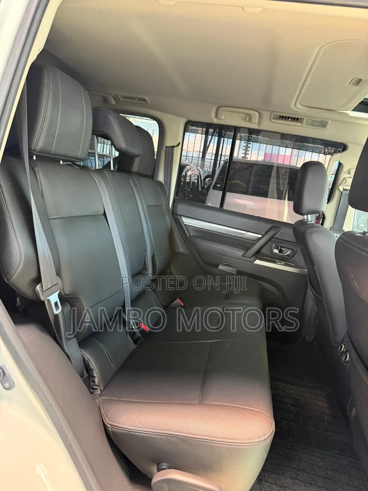 Mitsubishi Pajero V80 3.2 DI-D 2020