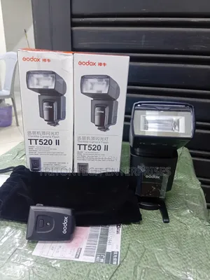 Godox TT520 II Wireless Camera Flash Speedlite With Transmitter