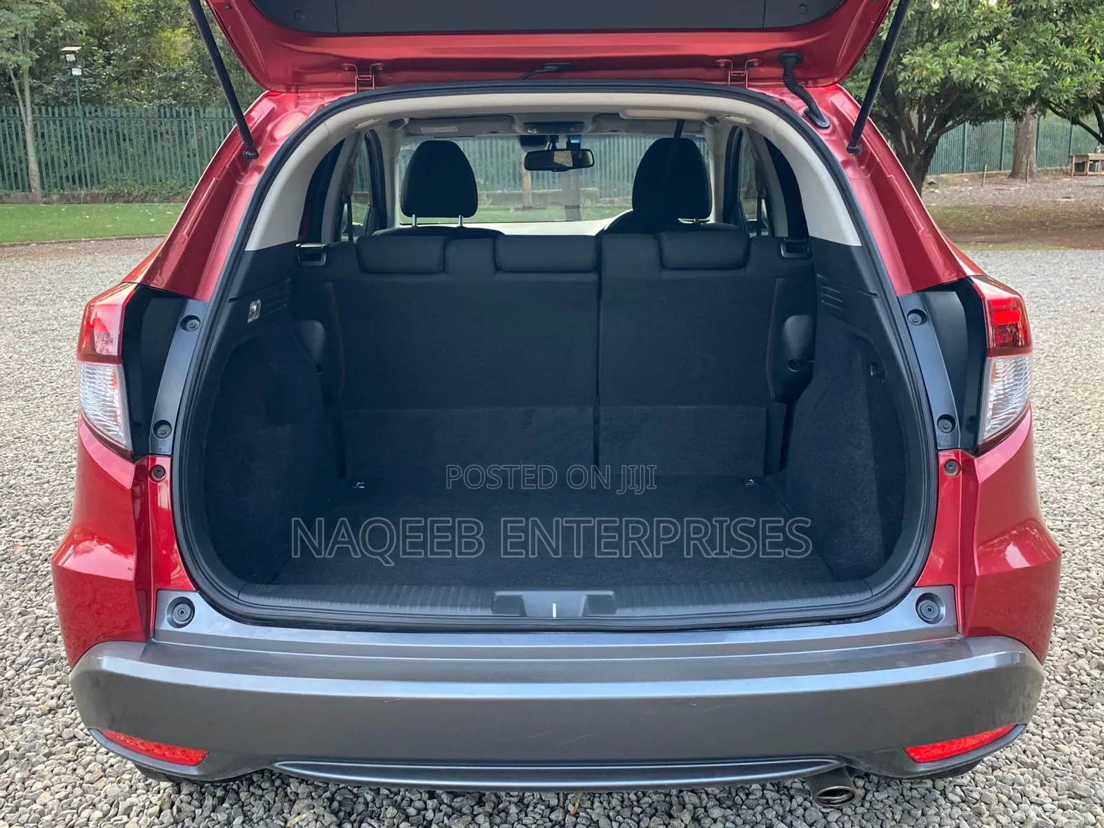 Honda Vezel 2018 Maroon