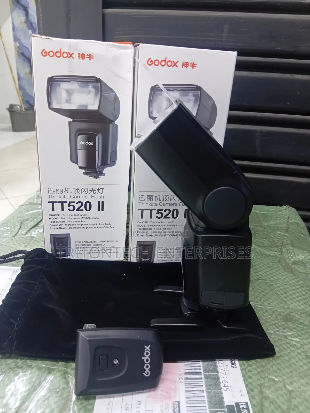 Godox TT520 II Speedlite Studio Flash Wireless Remote Trigger Kit