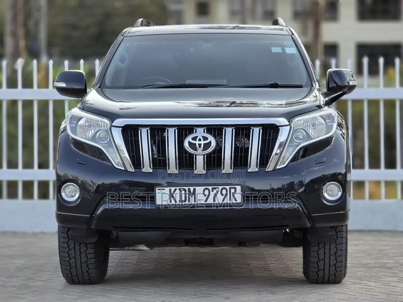 Toyota Land Cruiser Prado 2.8 2017 Black