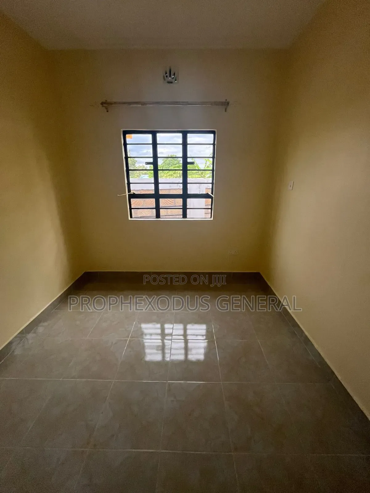 3bdrm Bungalow in Matasia for sale