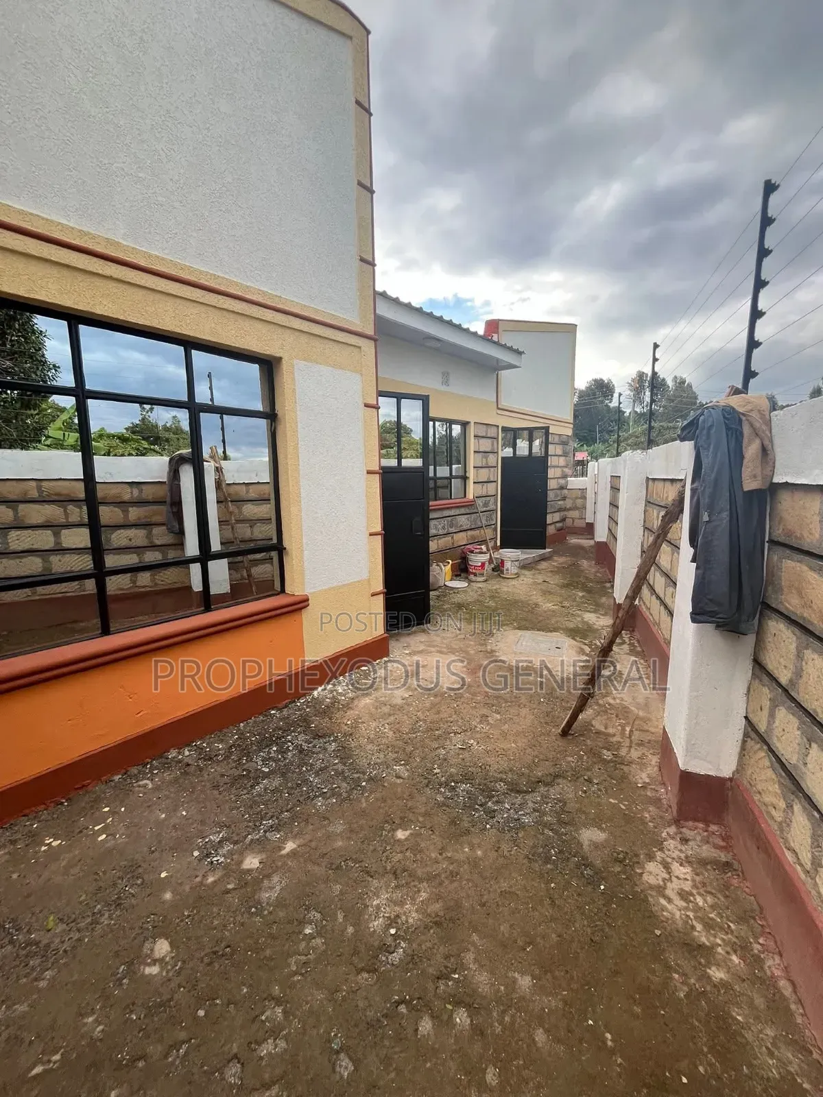 3bdrm Bungalow in Matasia for sale