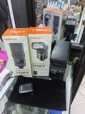 ⚡ Godox Thinklite TT520 II Universal Camera Flash + Trigger