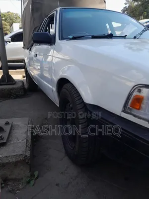 Mazda Rustler 1995 White
