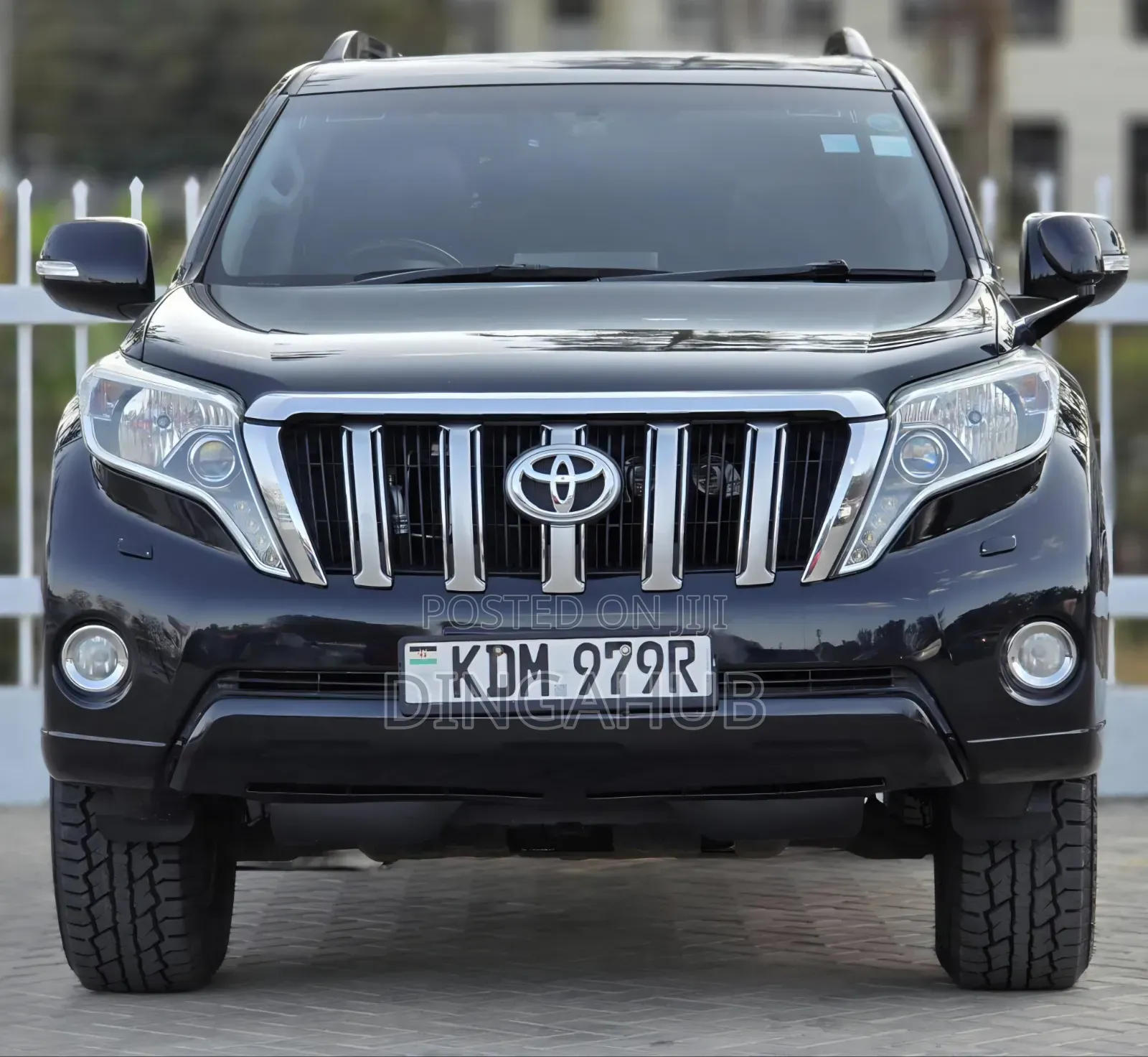 Toyota Land Cruiser Prado 2.8 2017 Black
