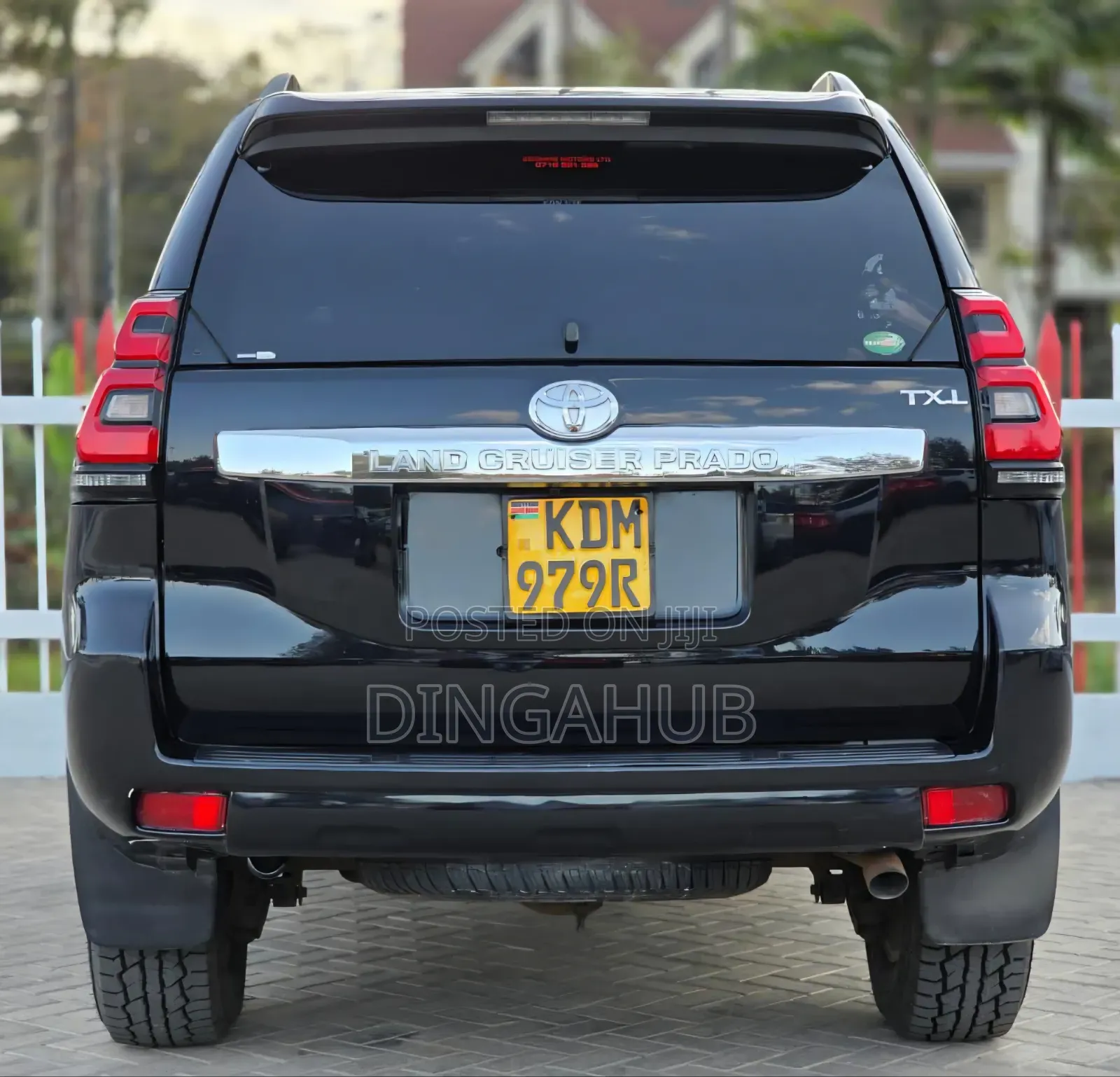 Toyota Land Cruiser Prado 2.8 2017 Black