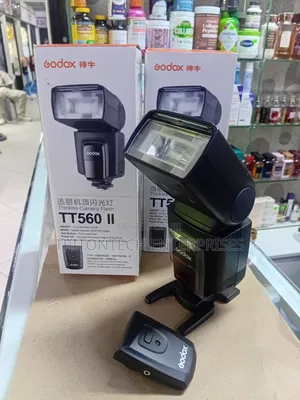Level Up Your Lighting With the Godox TT560 II 📸