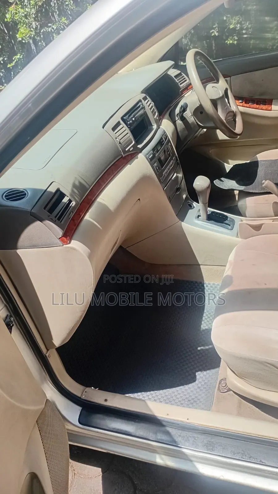 Toyota Corolla 2005 Beige