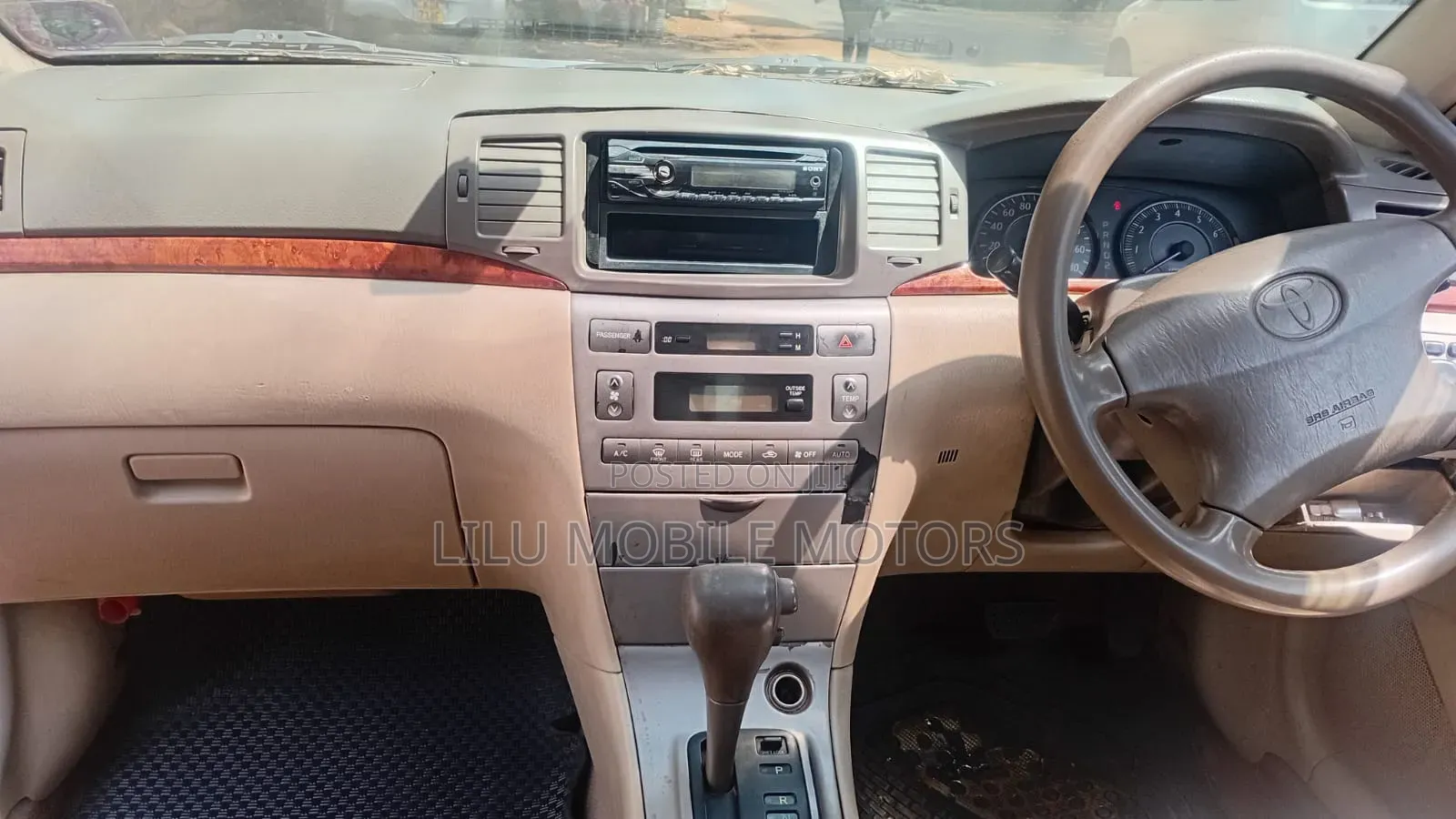 Toyota Corolla 2005 Beige