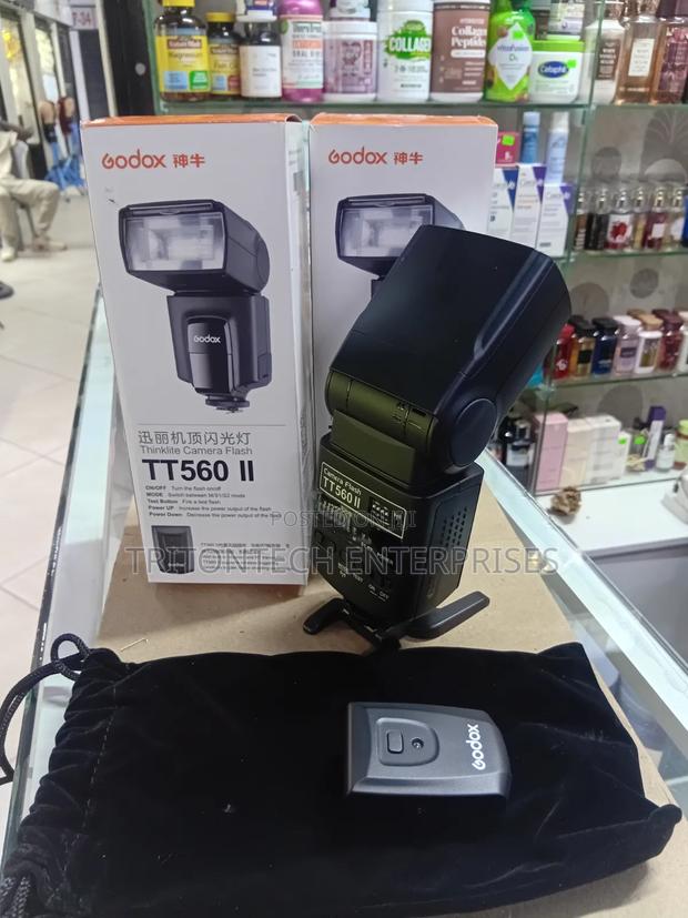 Godox TT560 II: Professional Lighting Made Simple