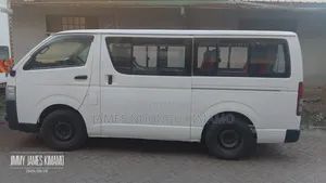 Toyota HiAce 2008 White