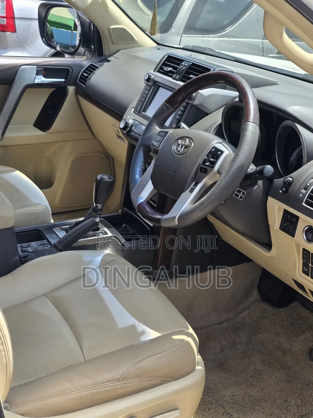 Toyota Land Cruiser Prado 2.8 D-4D 2015 White