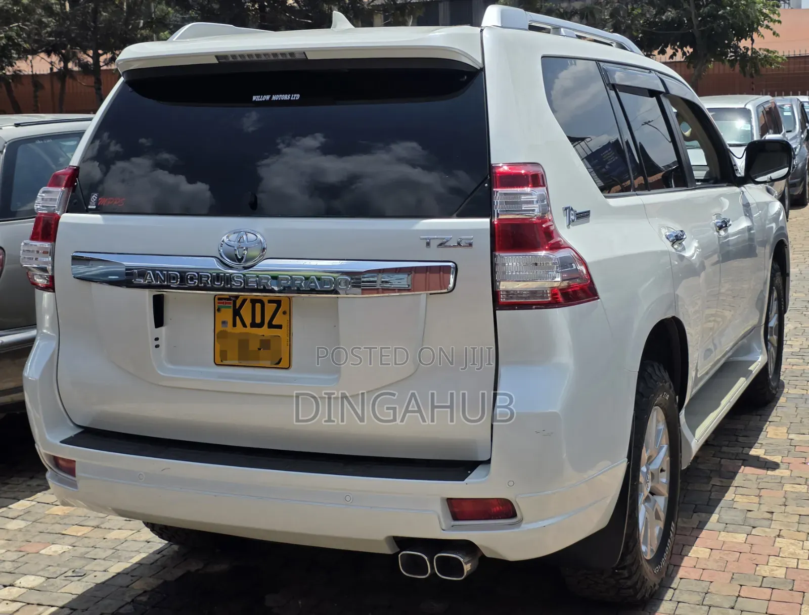 Toyota Land Cruiser Prado 2.8 D-4D 2015 White