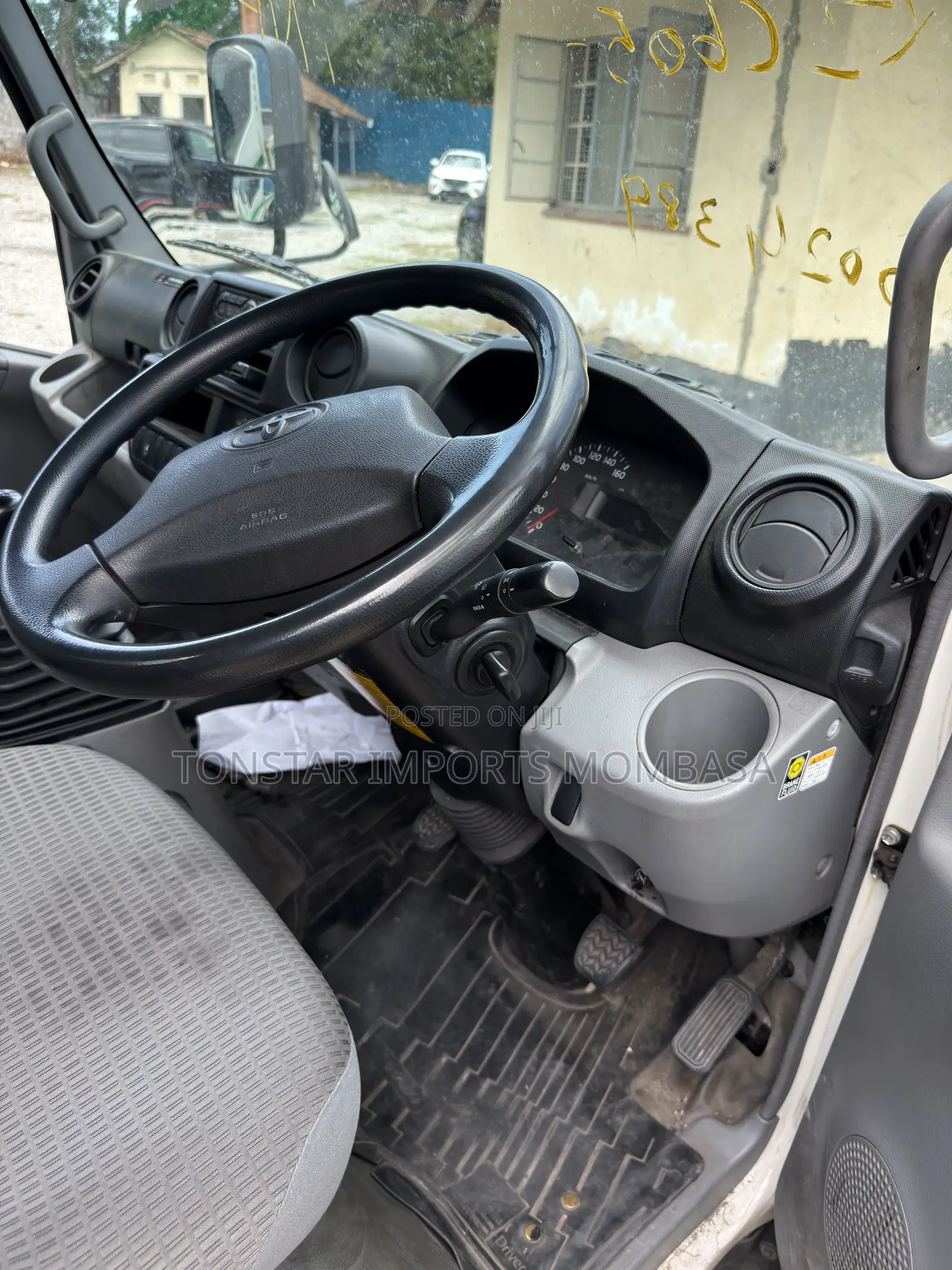 Toyota Dyna Truck
