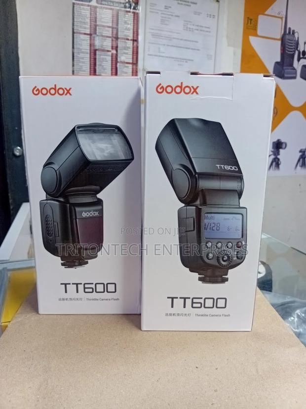 Unleash the Power: Godox TT600 Thinklite Speedlite ⚡
