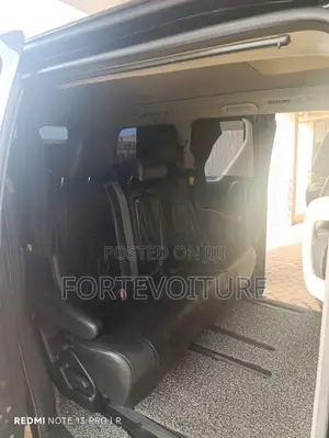 Toyota Vellfire 2010 Black