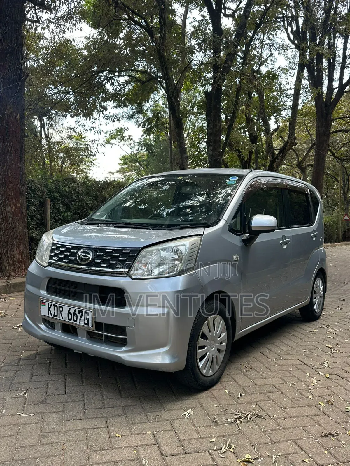 Daihatsu Move 2018 Silver