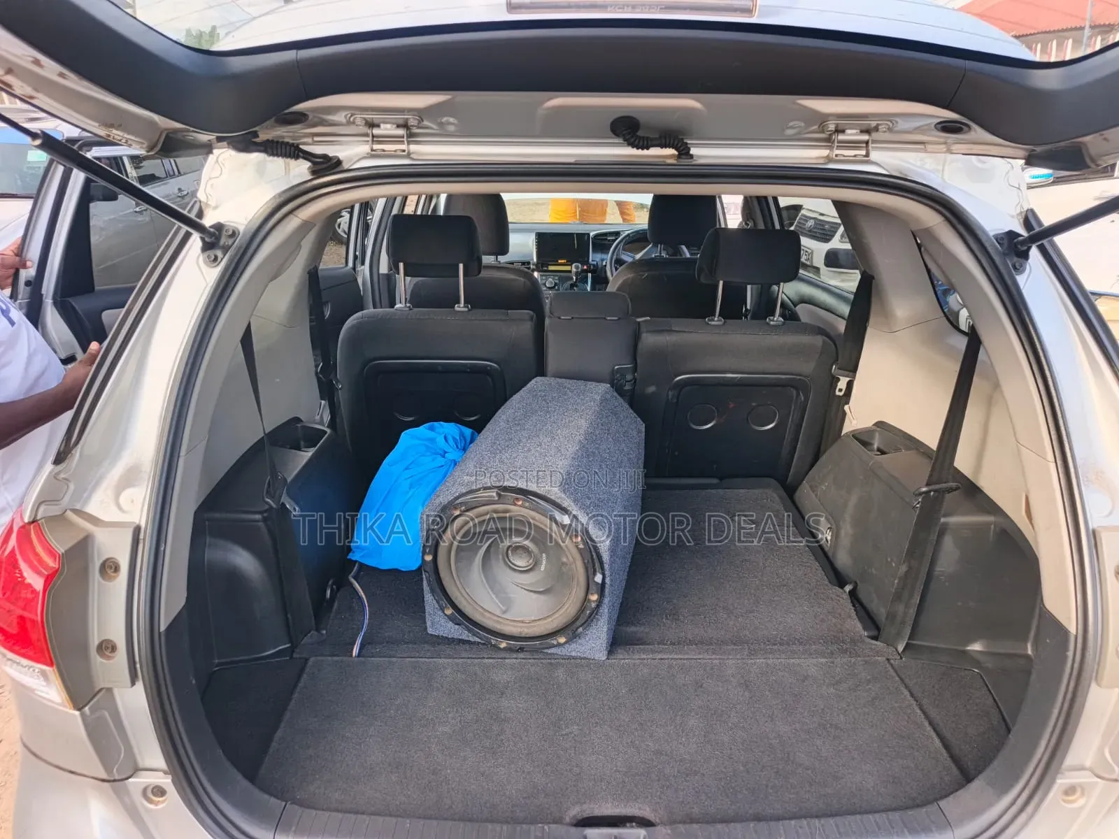 Toyota Wish 2011 Silver