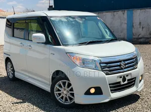 Suzuki Solio 2019 White