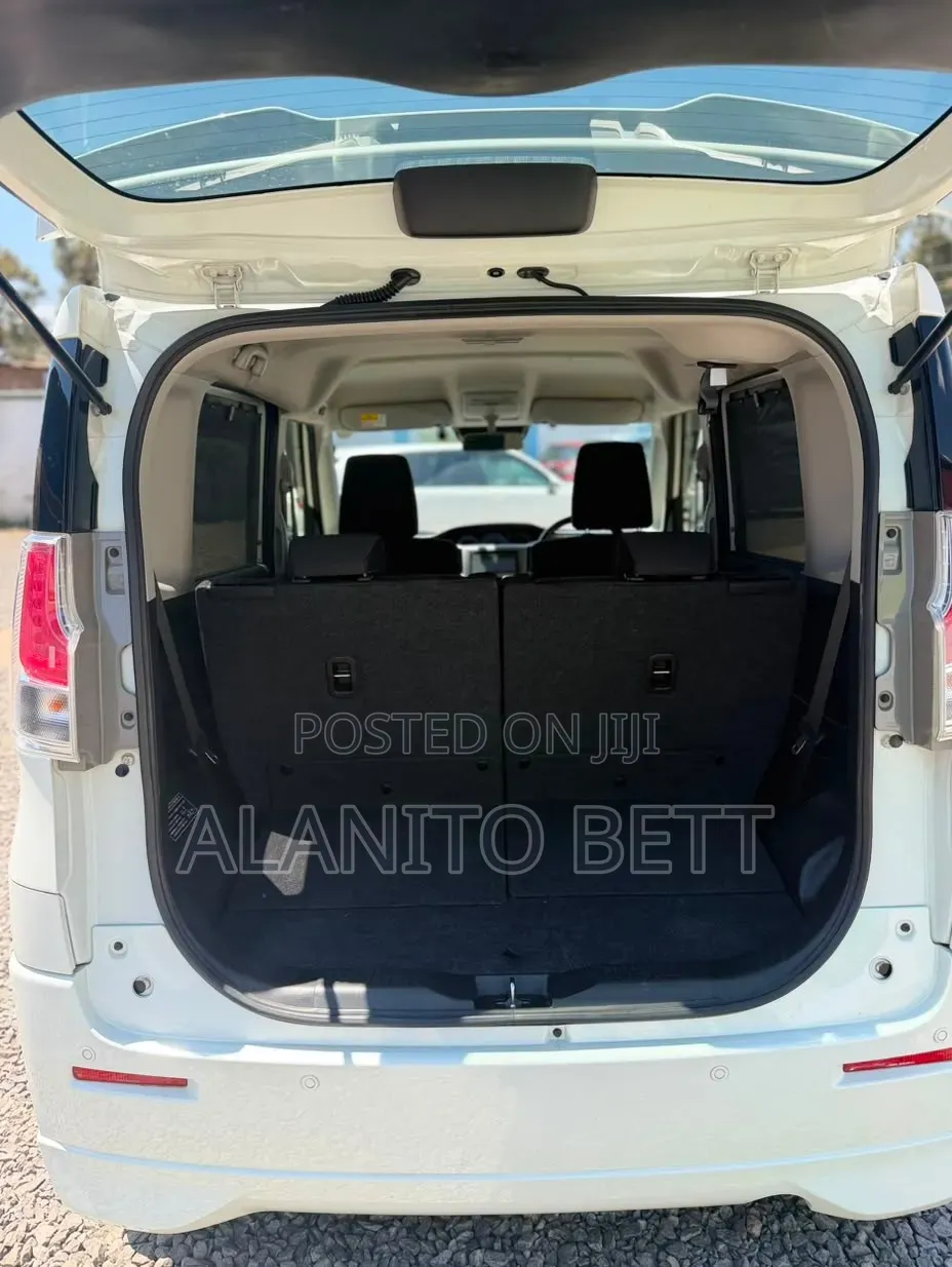 Suzuki Solio 2019 White