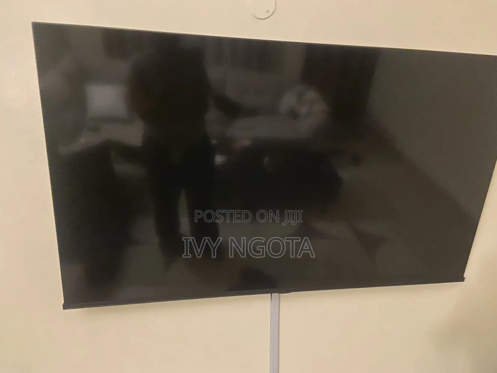 55’ Hisense Television