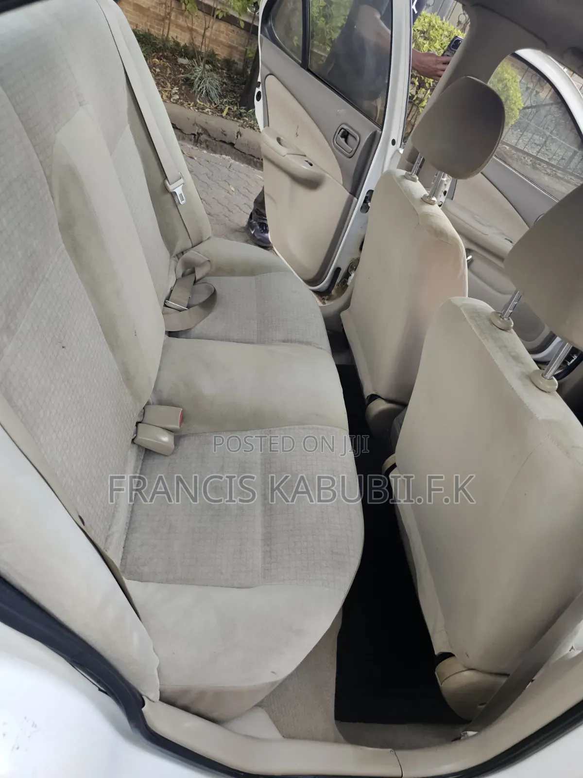 Nissan Sunny 2003 White