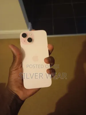 Apple iPhone 15 128 GB Pink