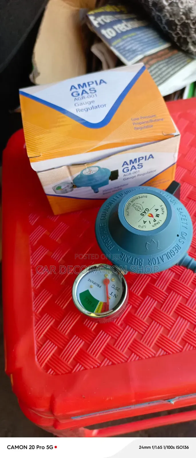 Gas Regulator With Meter Gauges Warns Gas Volume Dropping