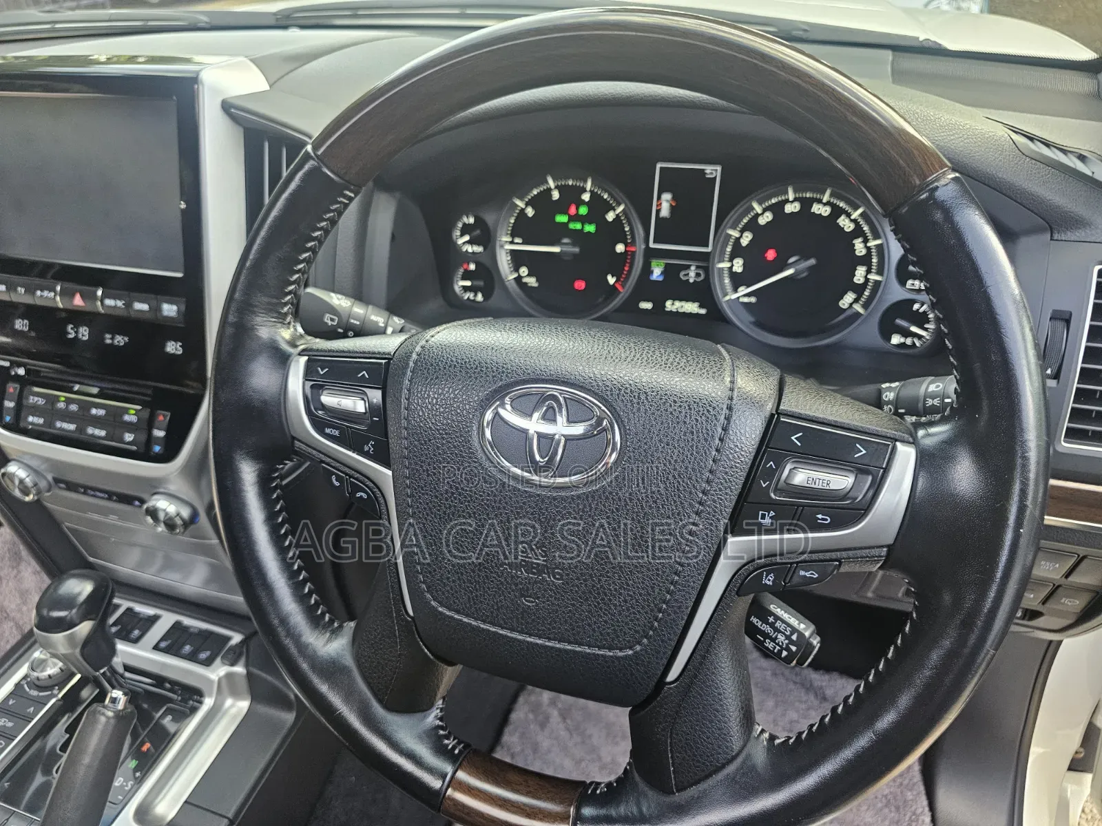 Toyota Land Cruiser 2018 Pearl
