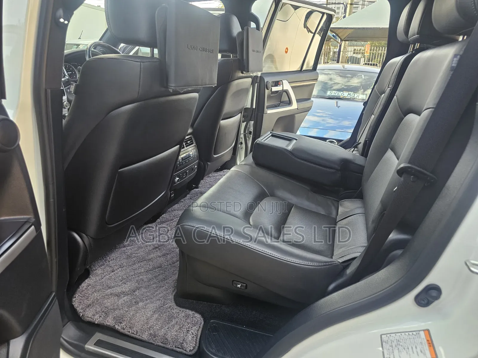 Toyota Land Cruiser 2018 Pearl
