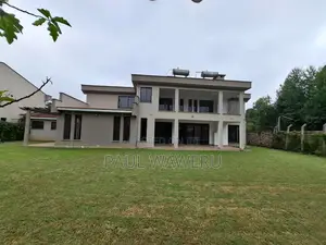 6bdrm Townhouse/Terrace in Maziwa for sale