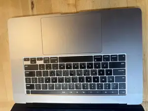 Laptop Apple MacBook Pro 2019 32GB Intel Core i9 SSD 512GB