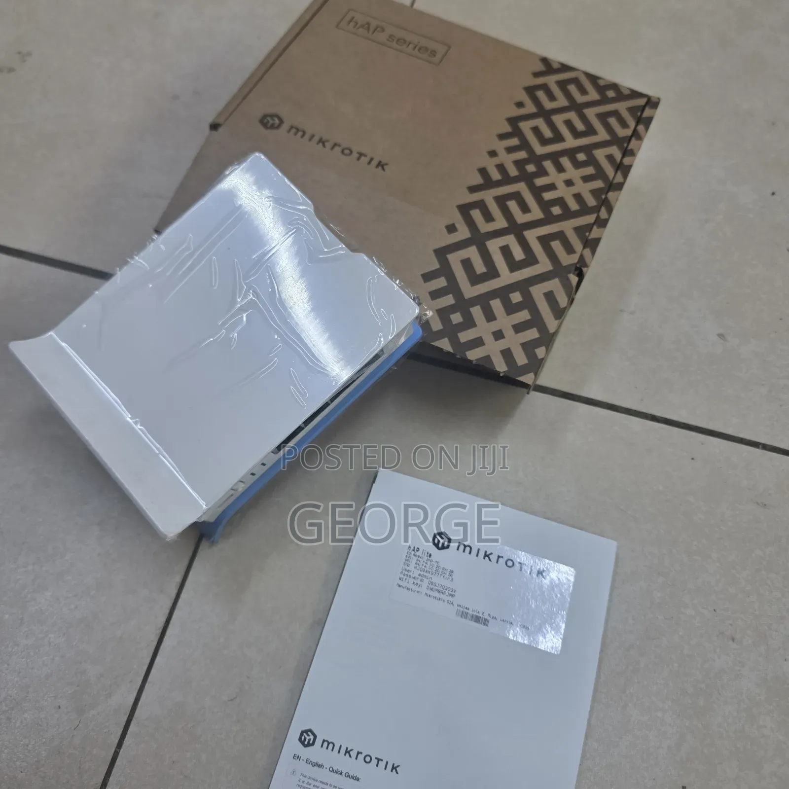 MikroTik hAP Lite TC RB941-2nD-TC WiFi Router 300Mbps