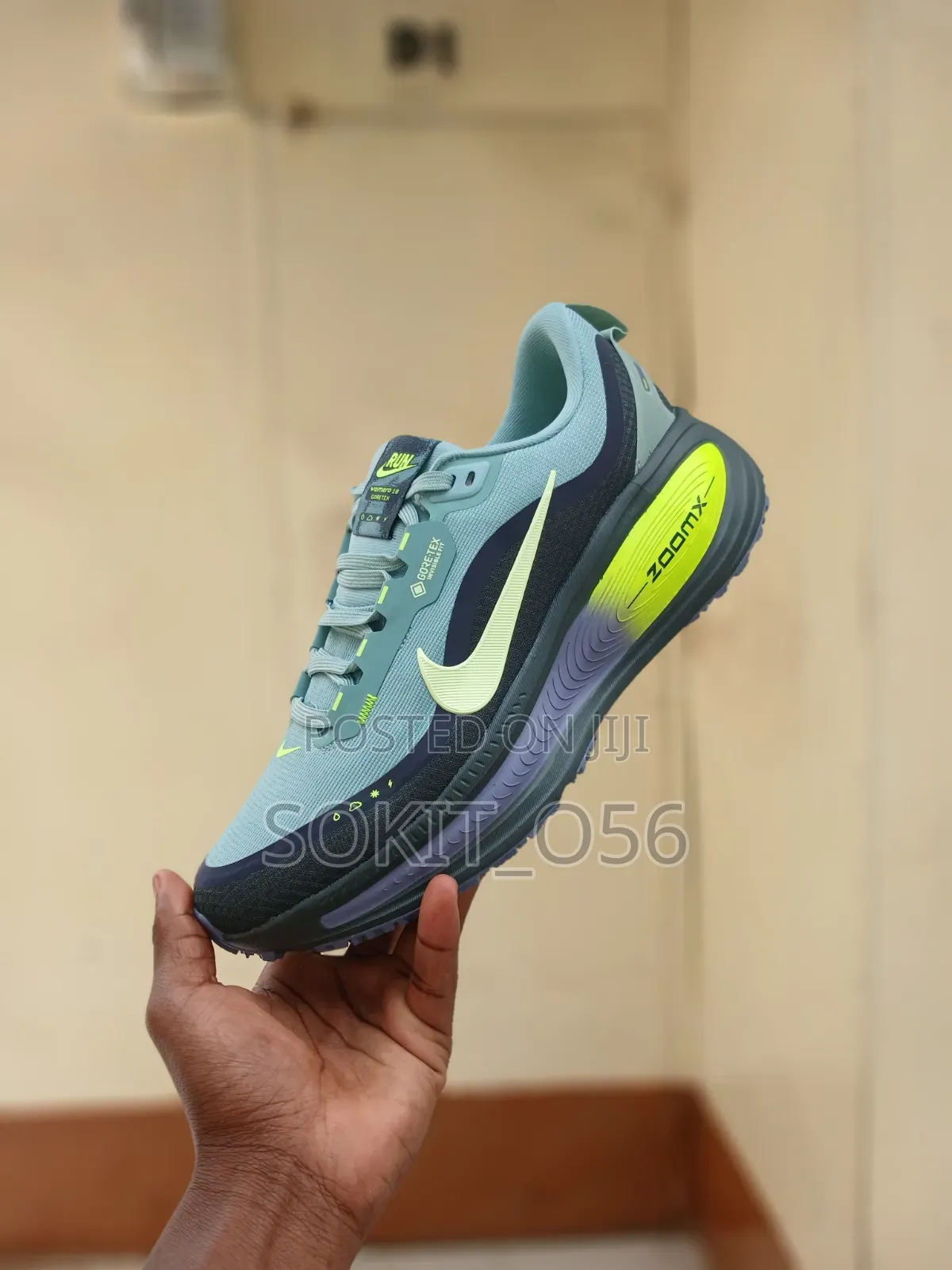 Sportshoes
