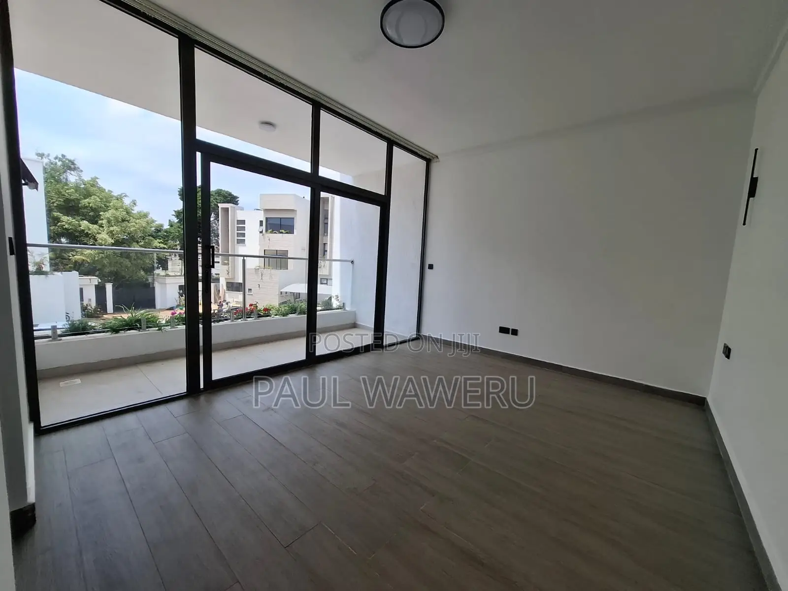 5bdrm Villa in Maziwa for sale