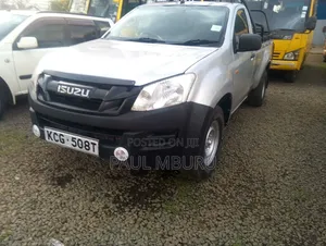 Isuzu D-MAX 2015 Silver