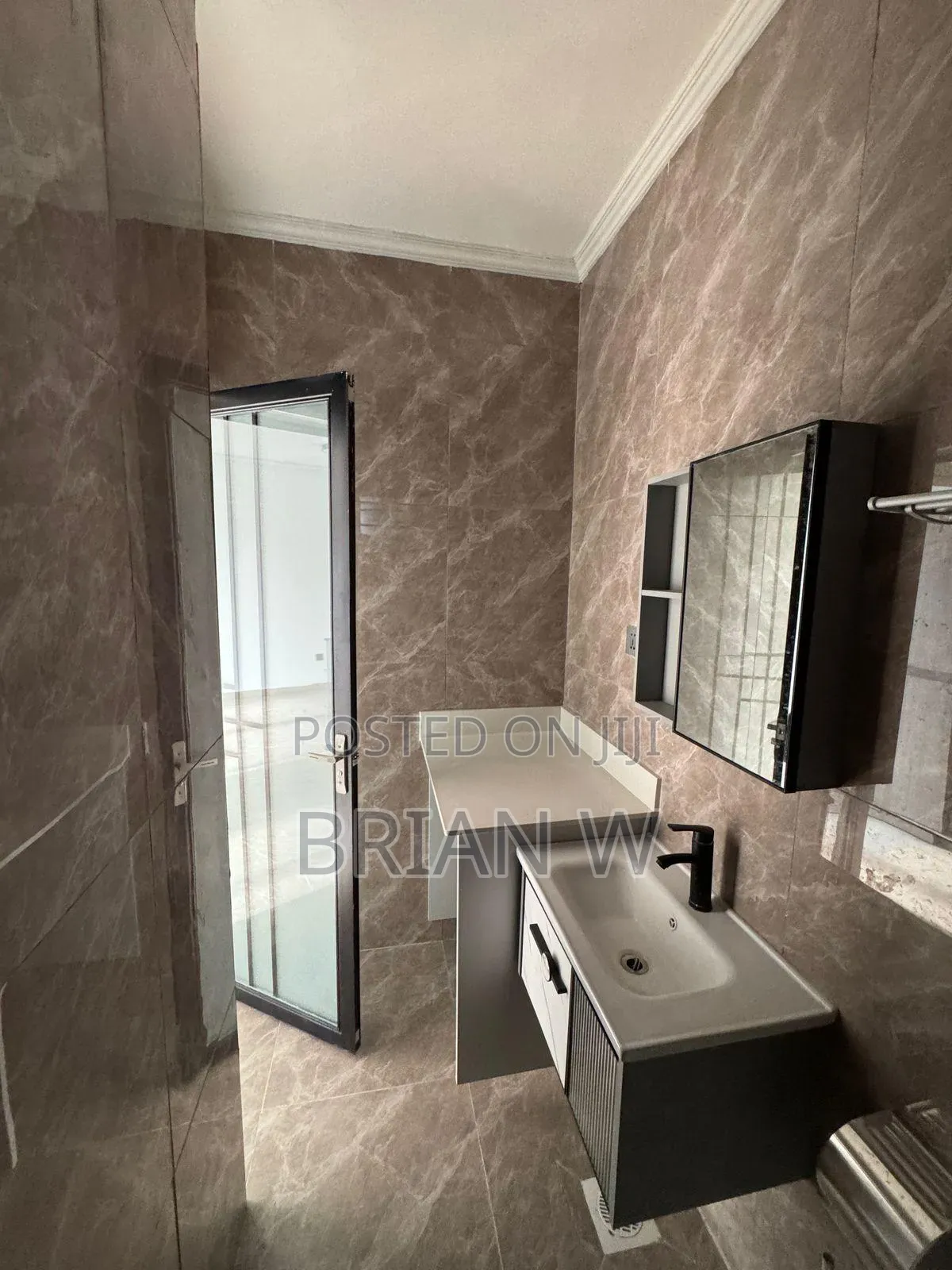 1bdrm Apartment in Kilimani for sale