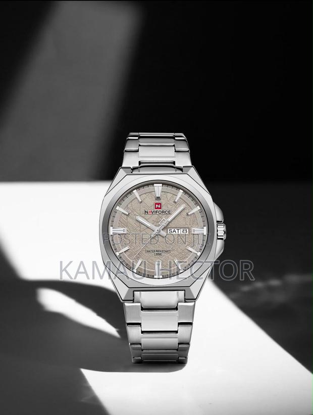 Naviforce 9273