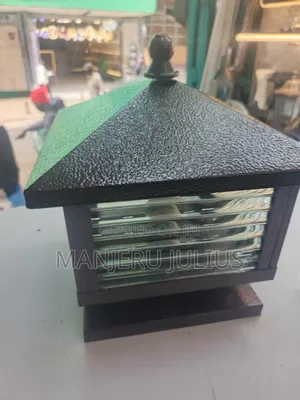 AC Top-Pilar Lamp
