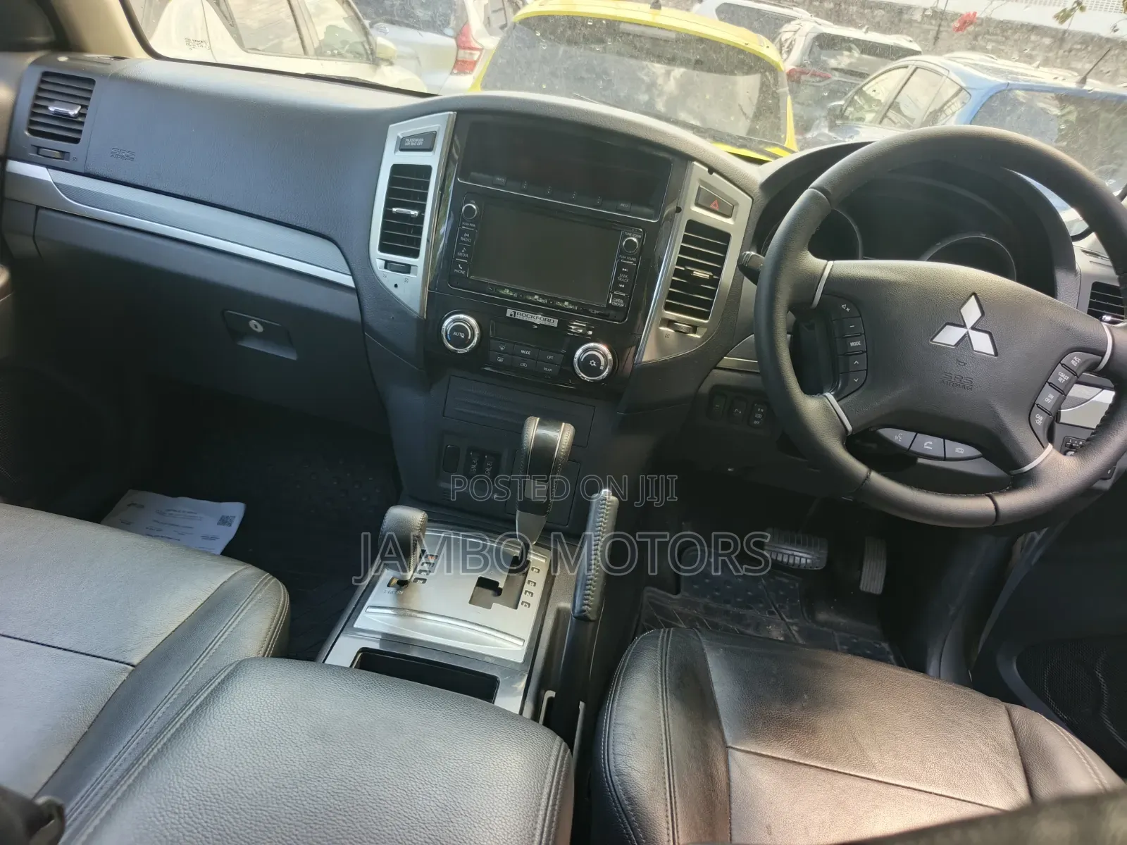 Mitsubishi Pajero V80 3.2 DI-D 2020 Silver