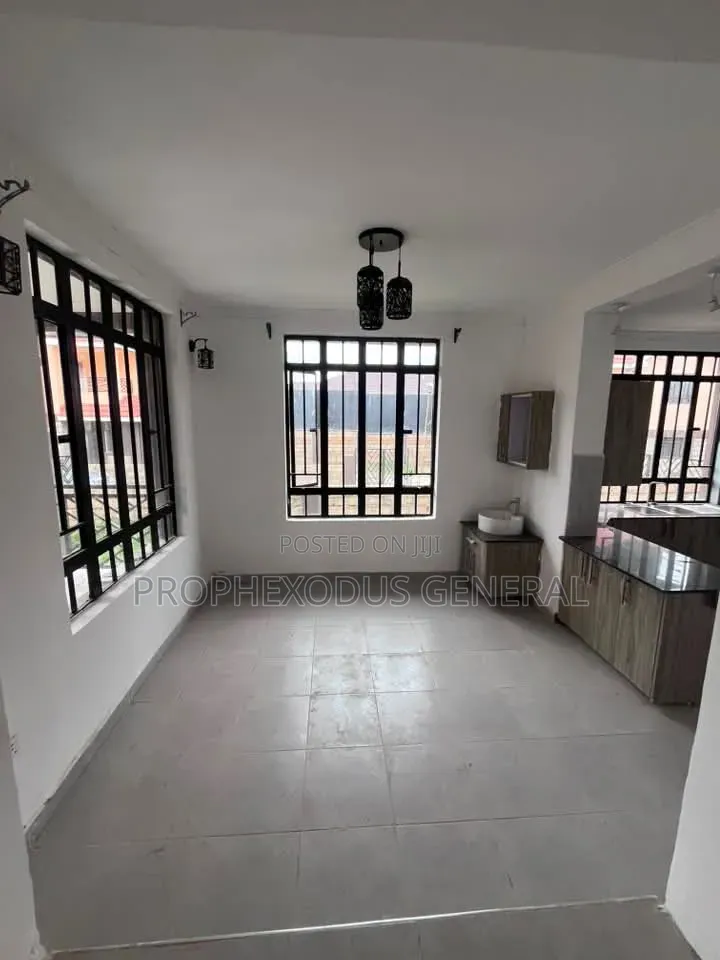 4bdrm Maisonette in Rimpa for sale