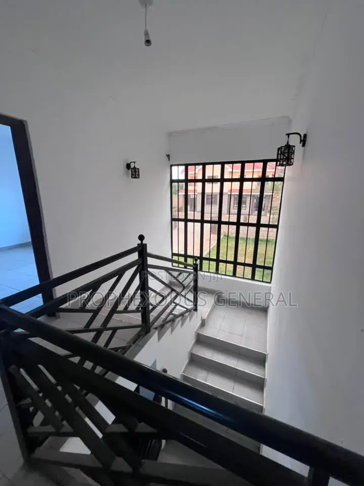 4bdrm Maisonette in Rimpa for sale