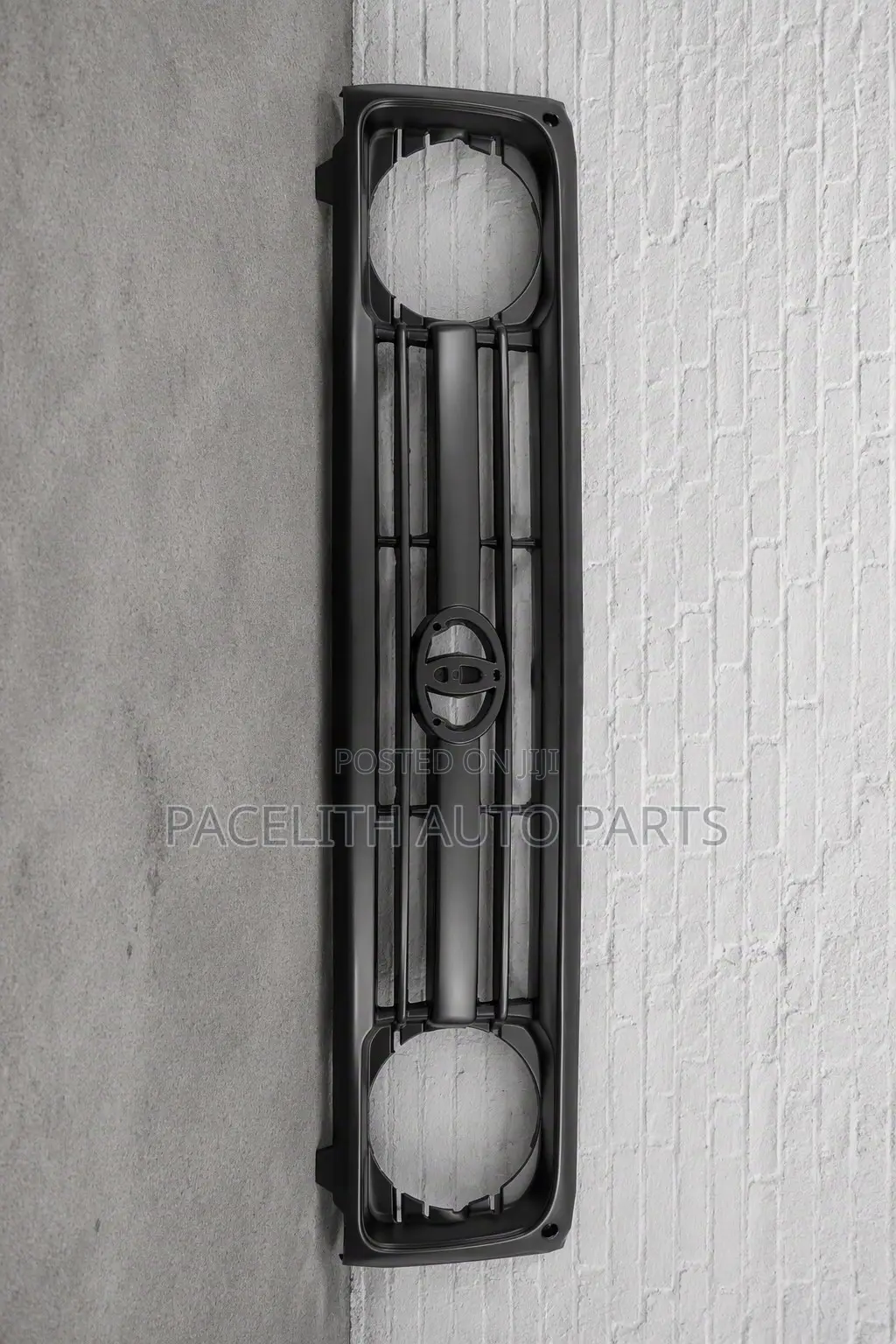 Front Grille Toyota Land Cruiser FJ75 1996 - 2020