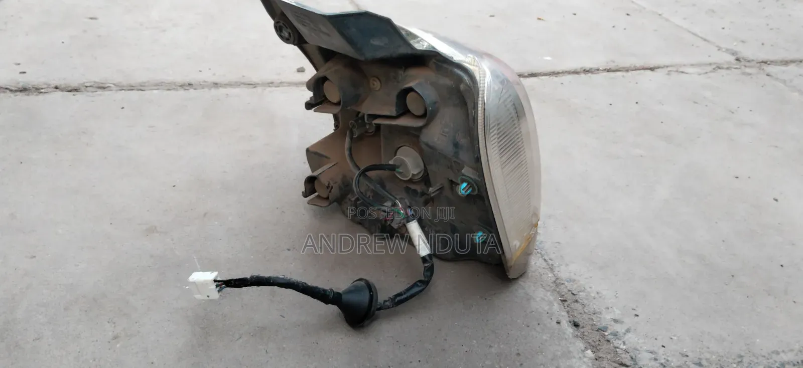 Passo Moda Tail Light