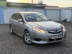 Subaru Legacy 2011 Silver
