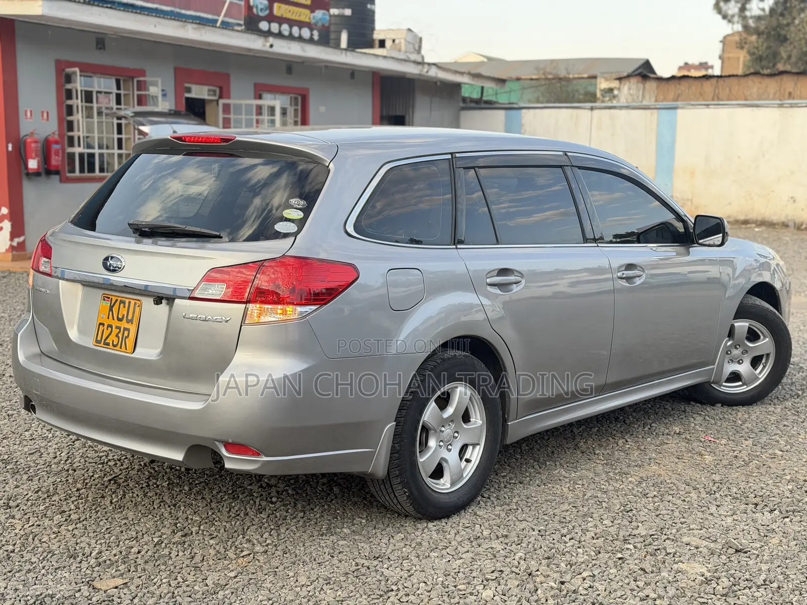Subaru Legacy 2011 Silver