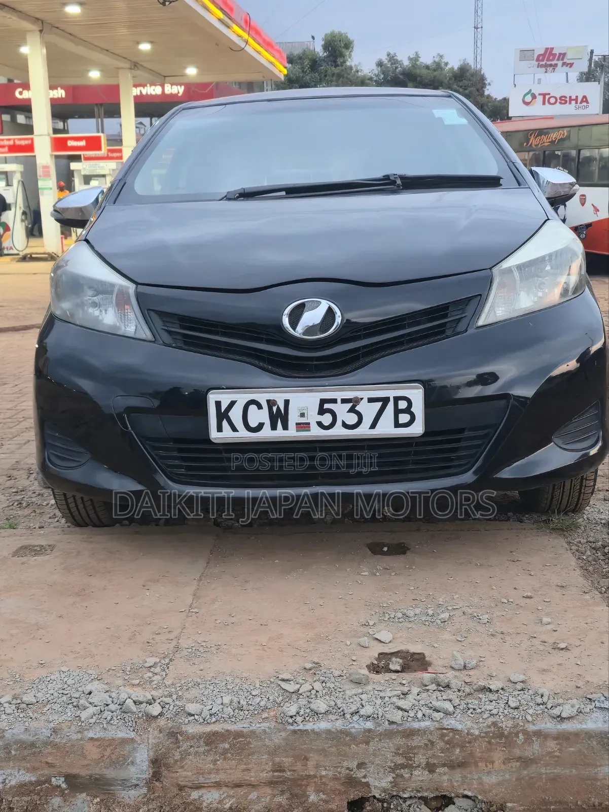 Toyota Vitz 2013 Black
