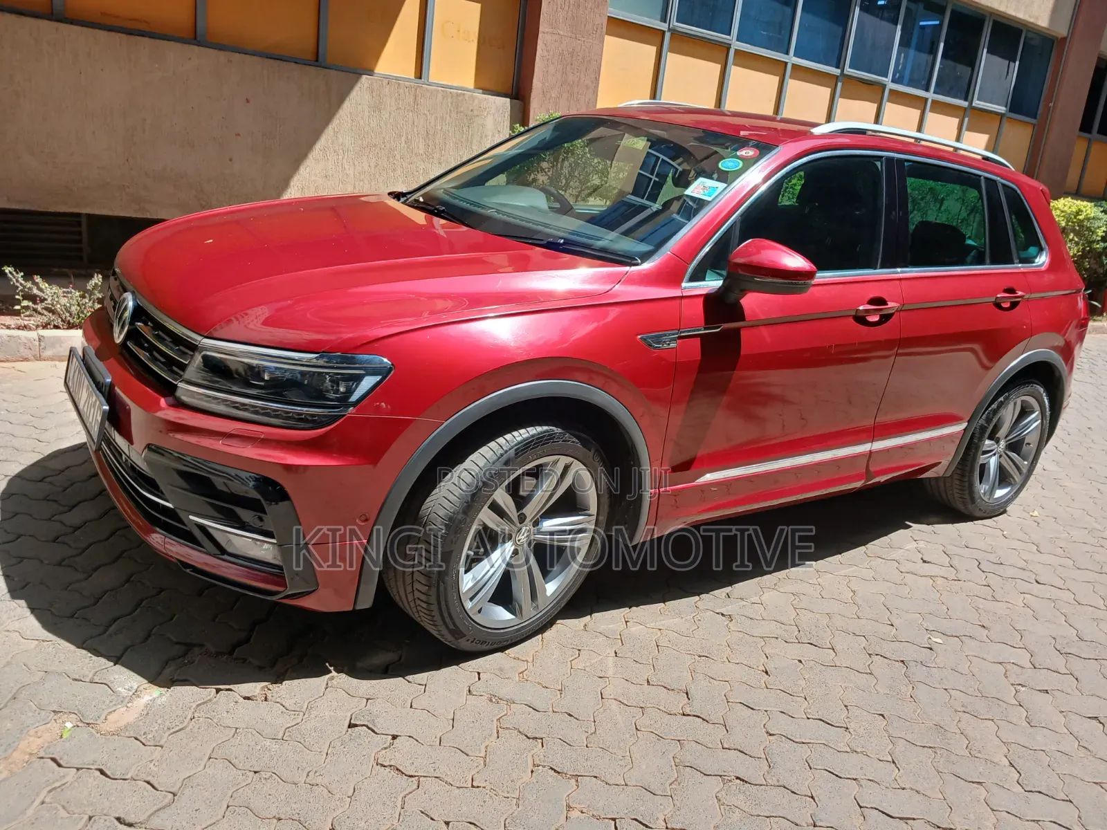 Volkswagen Tiguan 2019 Red