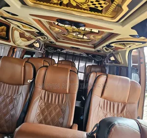 Toyota HiAce 2020 Silver
